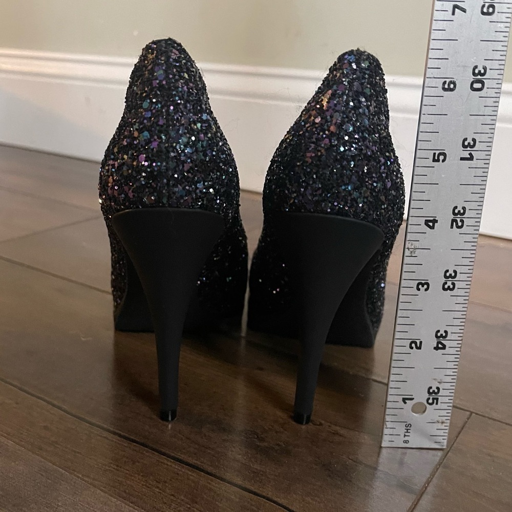 Sparkling Juicy Couture 4” heels - Picture 7 of 14